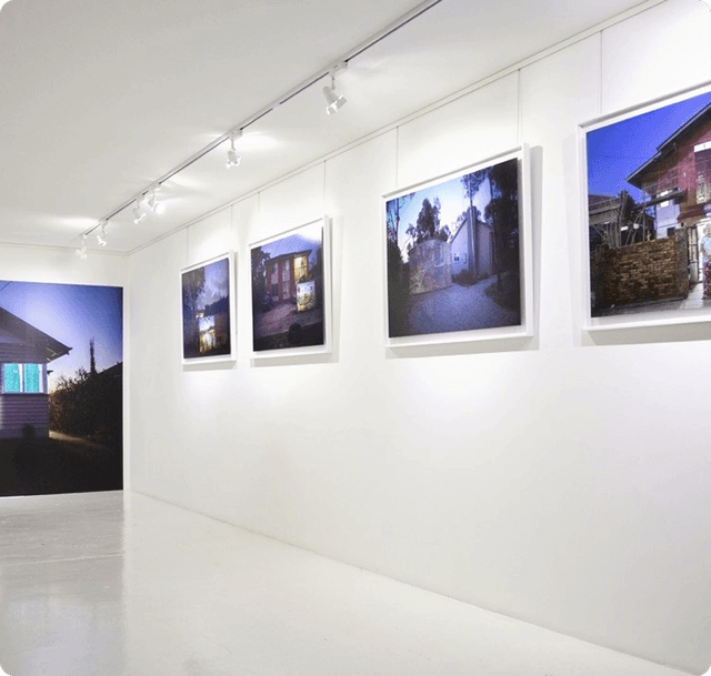 SELF ADHESIVE WALLPAPER